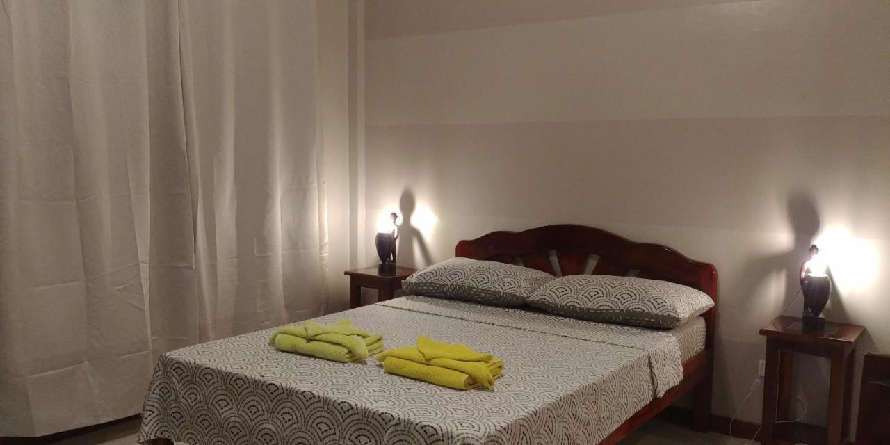 Villa Skanderbeg Guest House Puerto Princesa Kamer foto