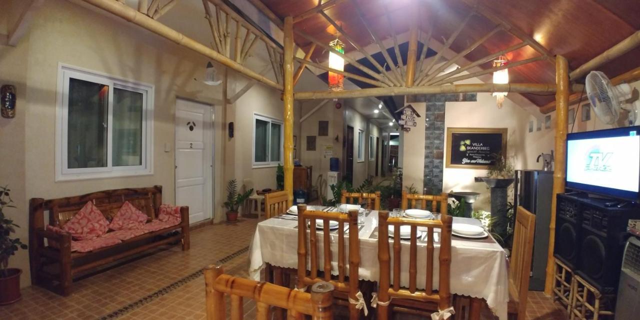 Villa Skanderbeg Guest House Puerto Princesa Buitenkant foto